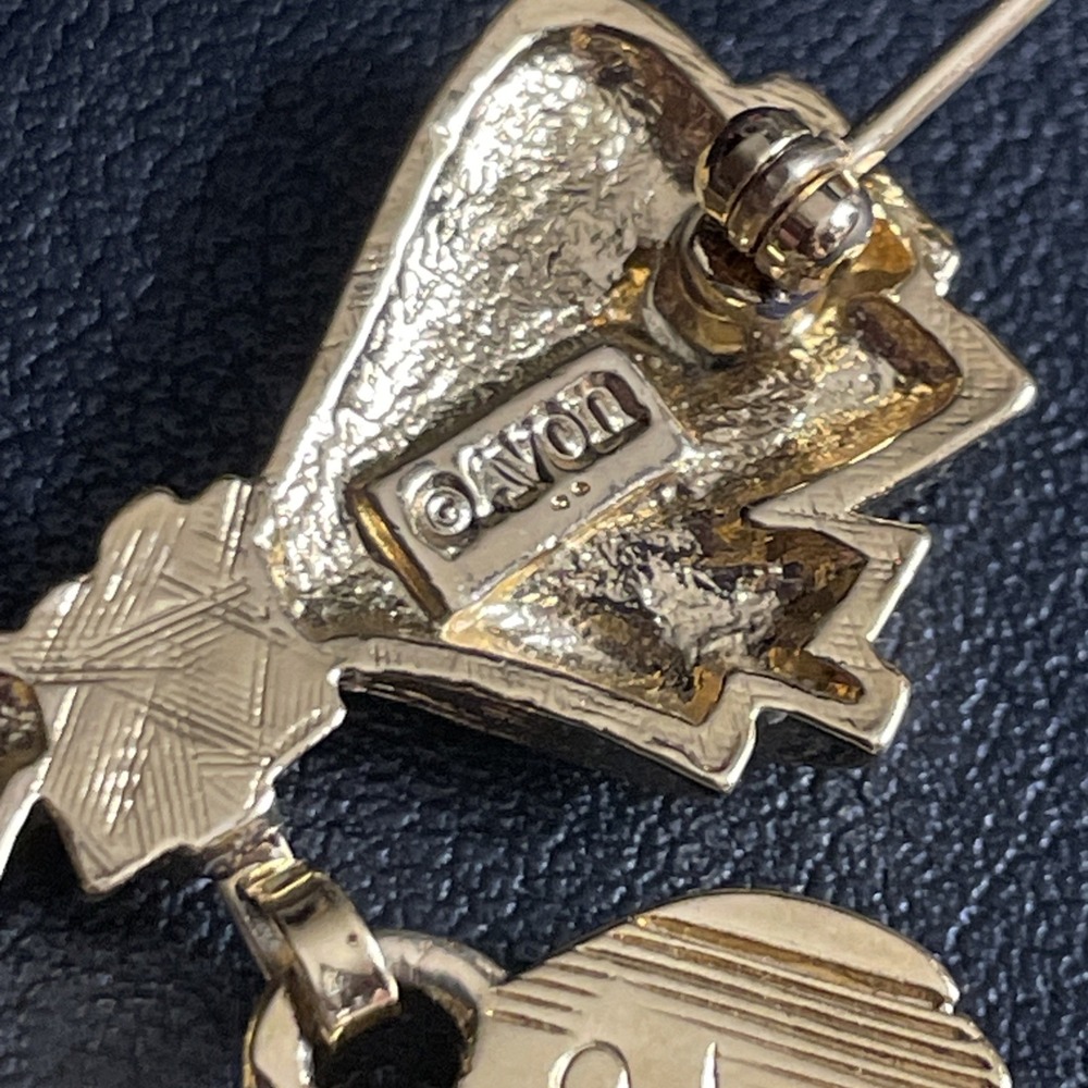 Vintage AVON Bow Brooch Dangler Heart "I Love You Grandmother" Gold Tone Pin - Picture 6 of 10